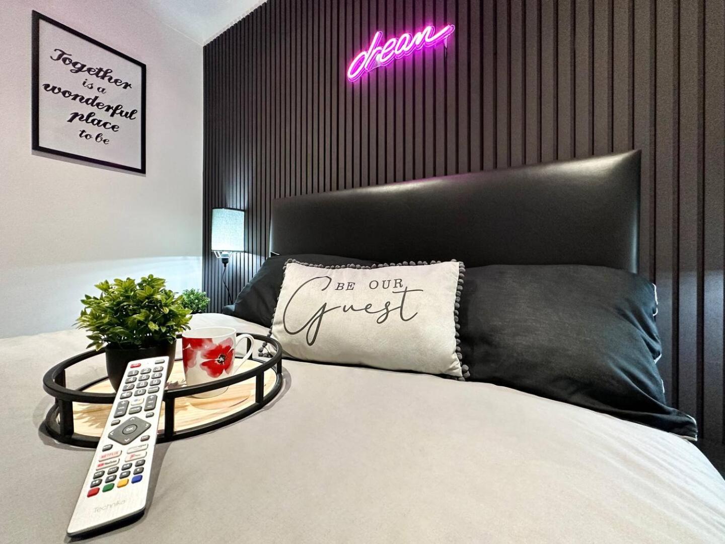 Boutique Backyard Bungalow - Brimsdown Enfield Exteriér fotografie