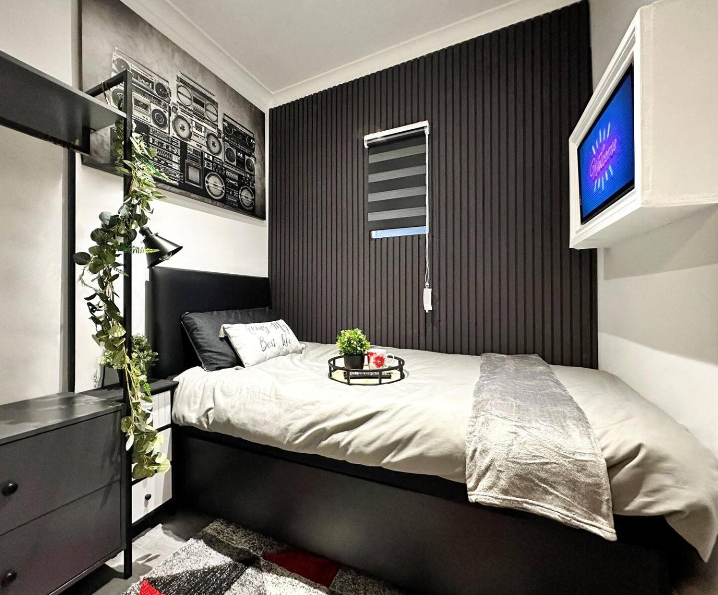 Boutique Backyard Bungalow - Brimsdown Enfield Exteriér fotografie